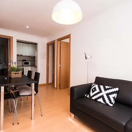 Apartment Shortstayflat Great Location - Cais Do Sodre Lissabon